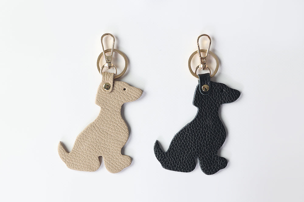 Portachiavi Charm in Pelle Dollaro a Forma di Cane